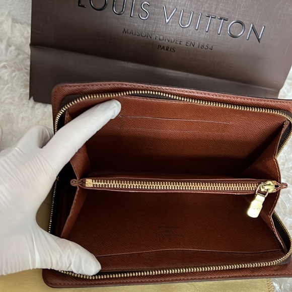 Authentic Vintage Louis Vuitton Monogram Zip Around Wallet GUC with Dust … - Picture 10 of 16